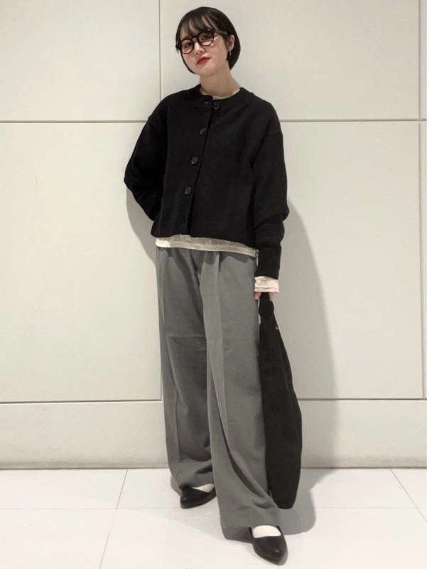 【Holiday】きれいめ大人モノトーンコーデ