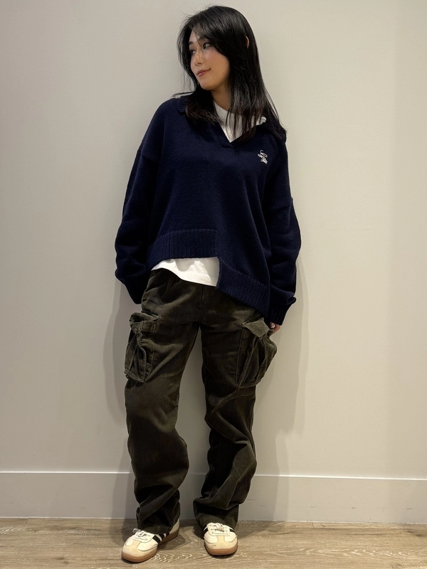 【大人気】ロゴセーター