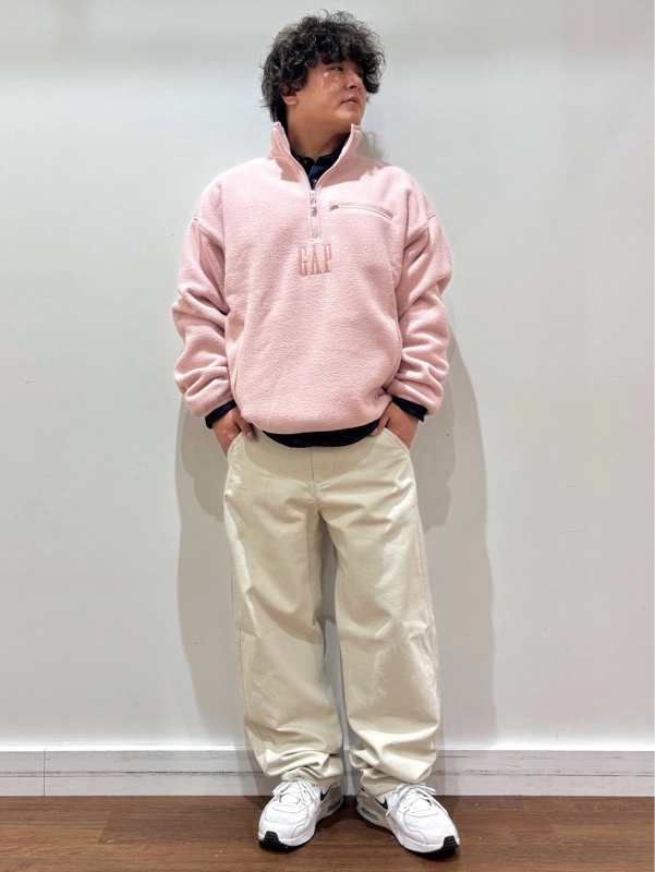 『親子リンクコーデもできるGapロゴフリースdeコーデ』