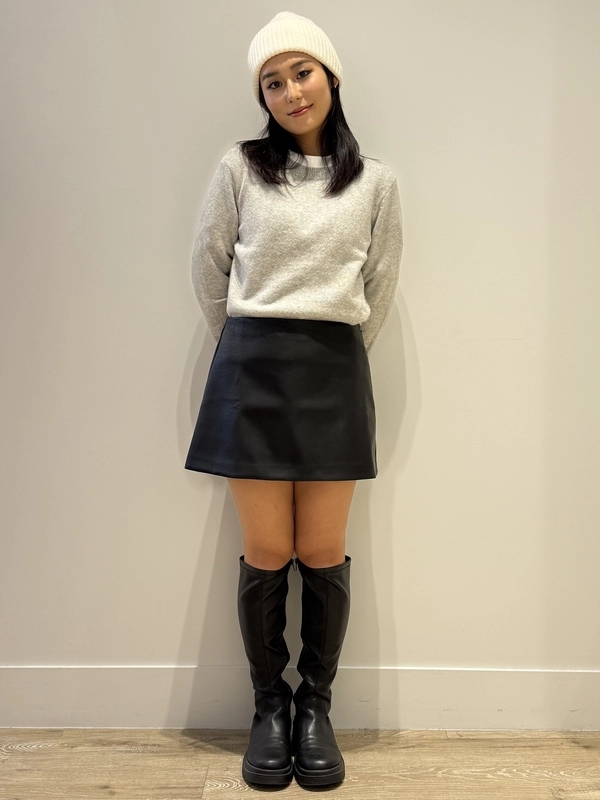 【シンプル】モノトーンコーデ