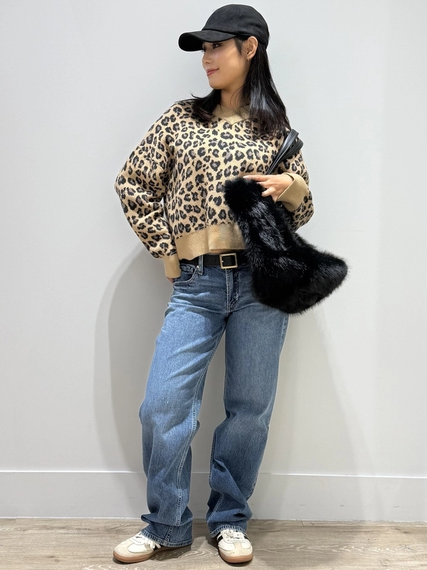 豹柄セーター×デニム