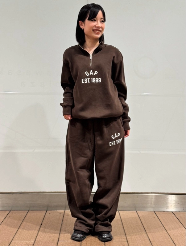 ハーフジップセットアップ