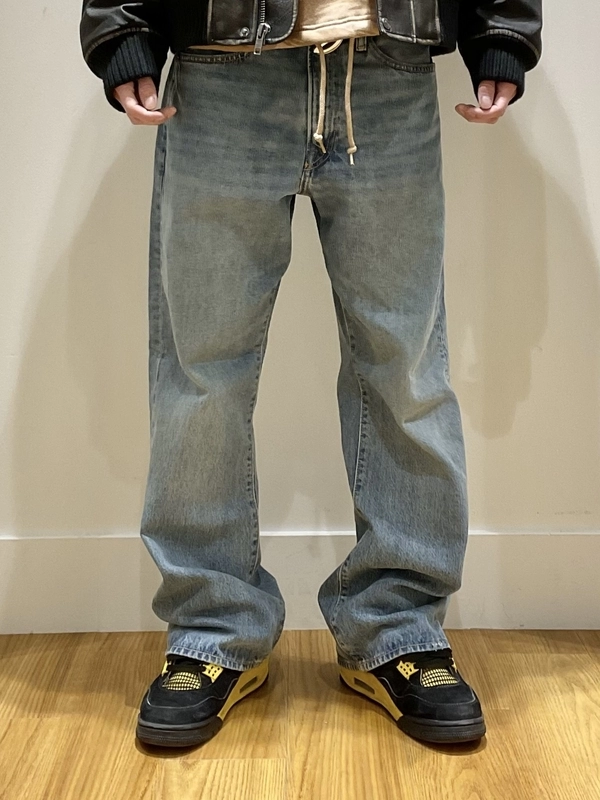 ヴィーガンレザーボンバージャケットのスタイリング | Gap公式