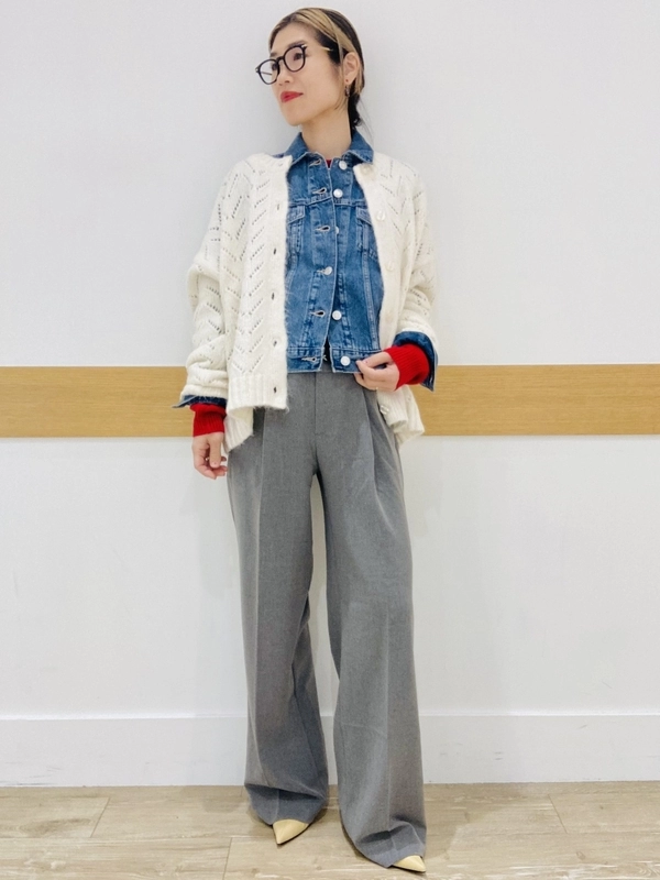 ホリデーシーズンに目を引くRED