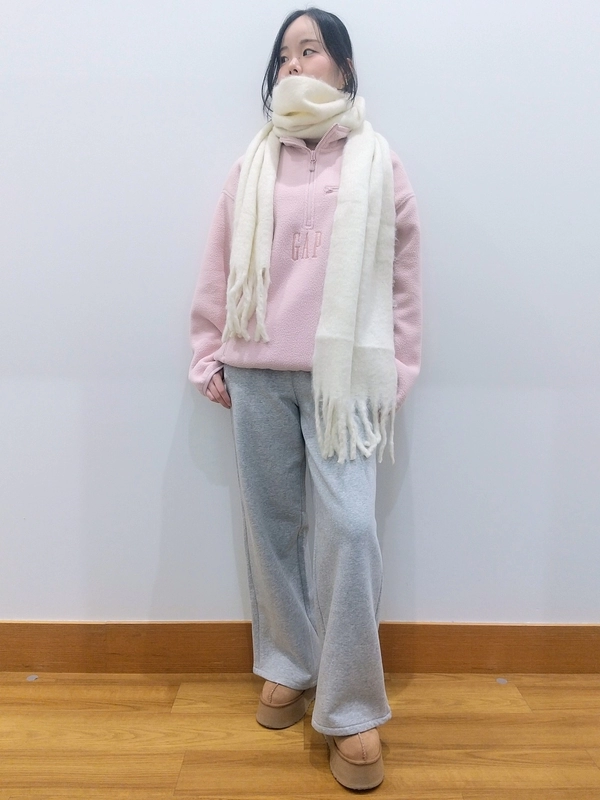 ふわっとパステルカラーコーデ