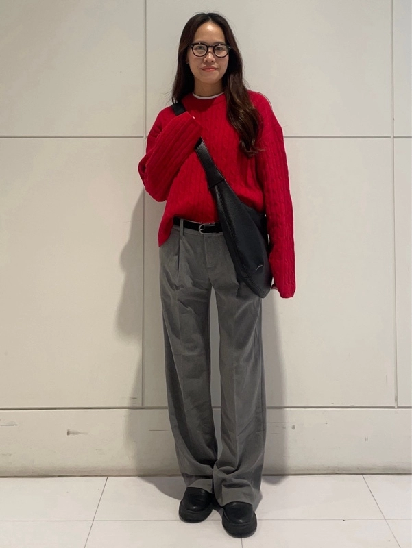 【赤ニット】大人のクリスマスコーデ