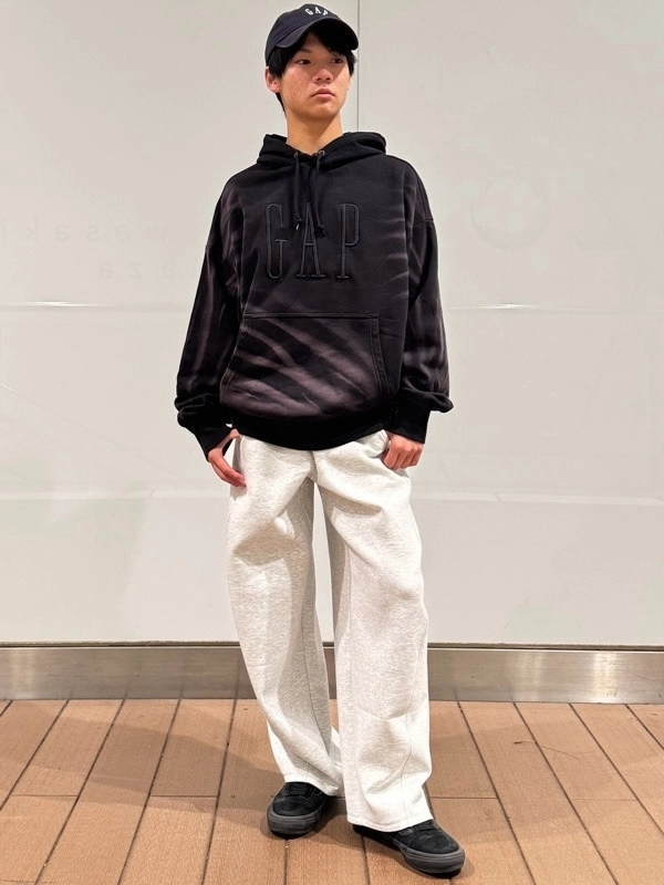 Newロゴパーカー×人気スウェット！