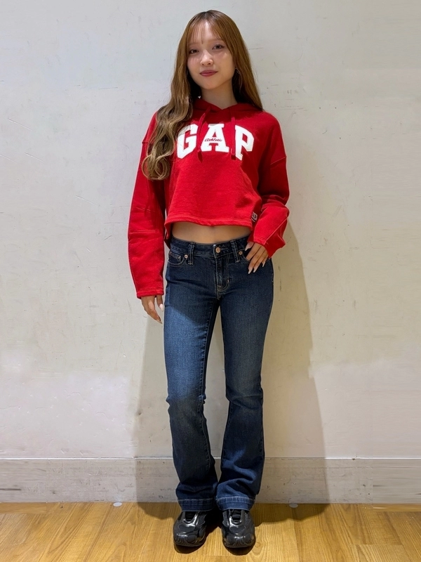 【３０周年記念】Gapロゴパーカー