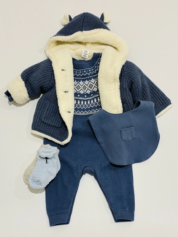 ベビー【ニット柄カバーオールてお出かけ】