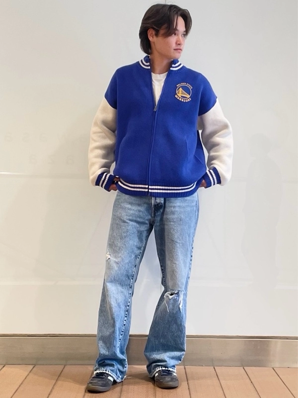 ＮＢＡニットブルゾン休日コーデ