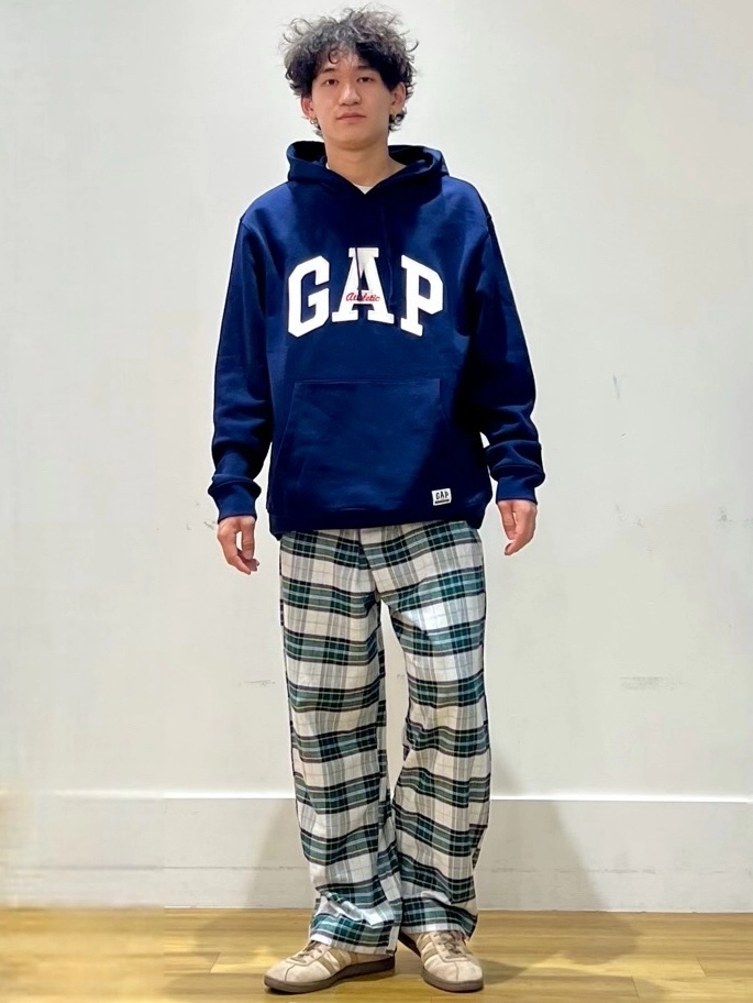 チェックルームウェアでホリデーコーデ