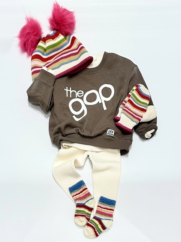 【リンクコーデも】ロゴスウェットシャツ