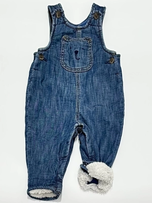 くまさんポケットデニムオーバーオールのスタイリング | Gap公式