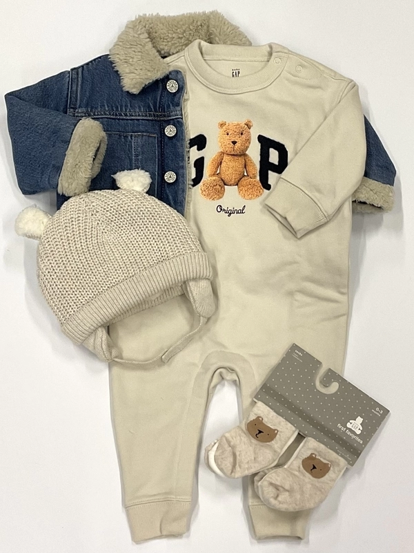 背中も見てね！くまさんコーデ