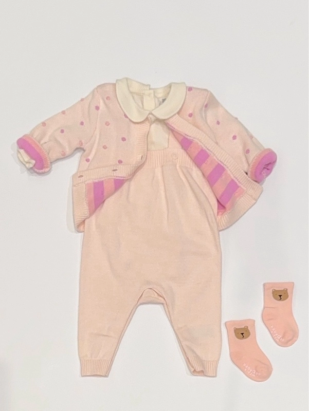 【ベビーフォトにおすすめコーディネート】