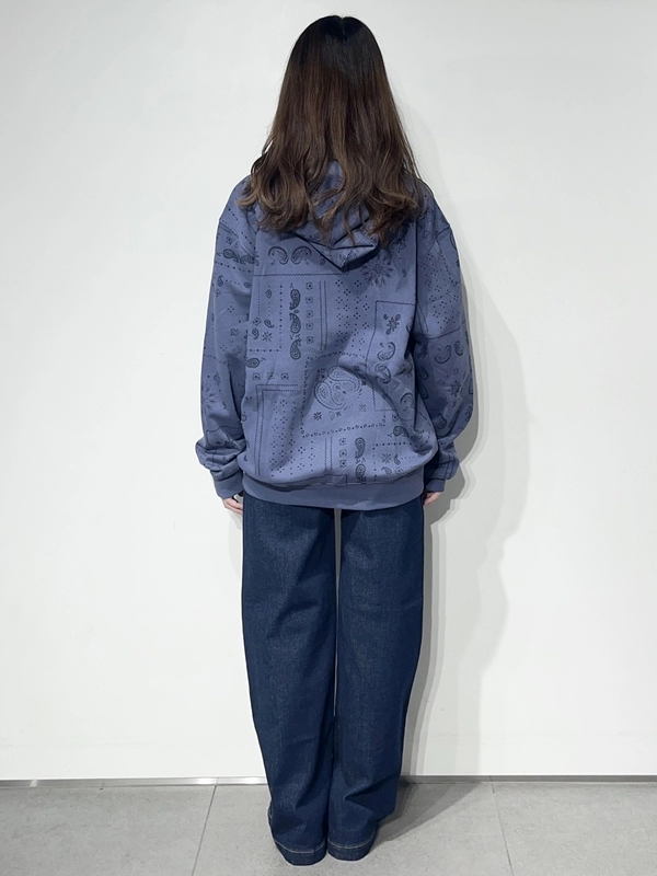 即日発送★新品★GAP ロゴパーカー Ｍ ペイズリー柄 バンダナ パーカー ラスト1点☆新品☆GAP ロゴパーカー M ペイズリー柄 バンダナ