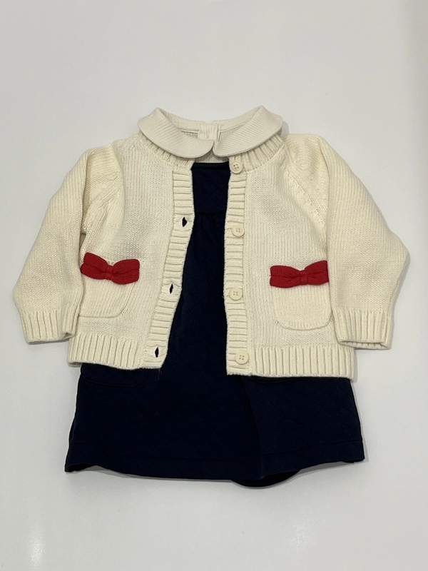 ワンピースとキュートカーディガンのおよばれコーデ