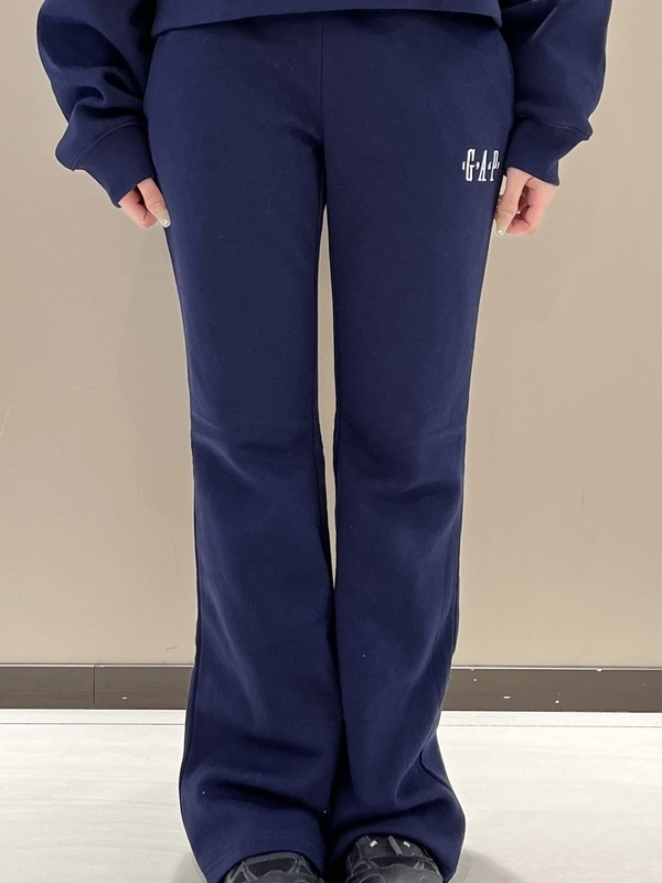 新作】セットアップのスタイリング | Gap公式オンラインストア