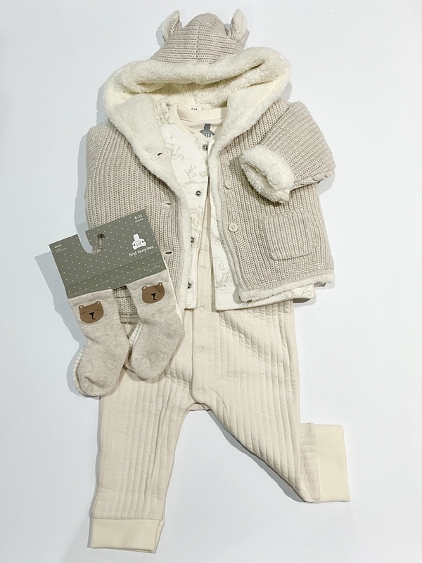 【モコモコワントーンコーデ】