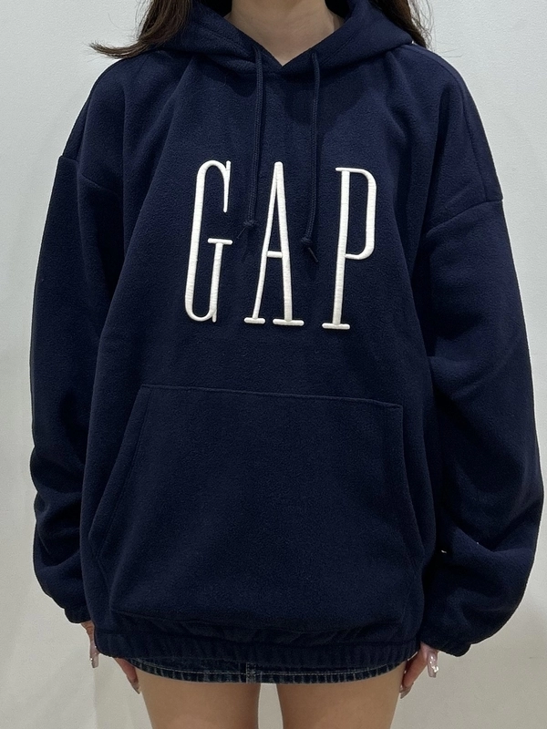 新作！ネイビーパーカーコーデ | Gap公式オンラインストア