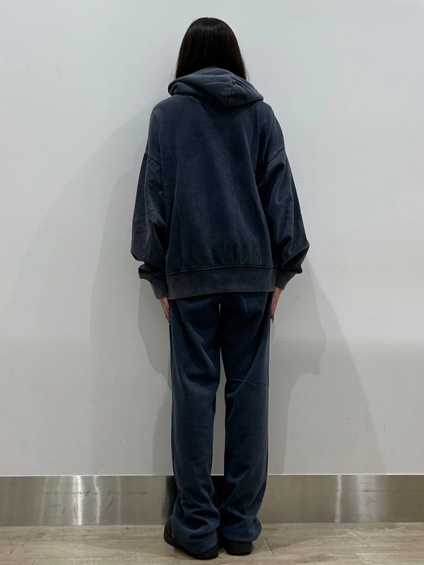 新作！セットアップブルーコーデのスタイリング | Gap公式オンラインストア