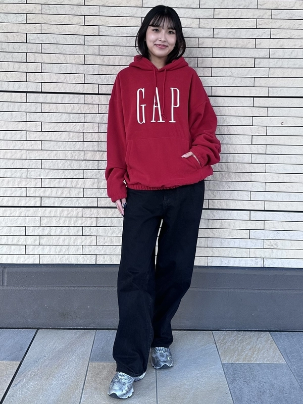 新作】オーバーサイズ Gapロゴフリースパーカー | Gap公式オンラインストア