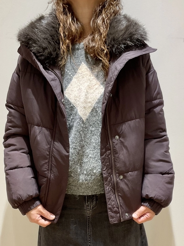 フェイクファートリミングパファージャケットのスタイリング | Gap公式