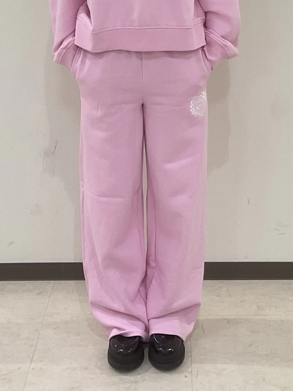 GAP ピンクセットアップ スウェットセットアップのスタイリング | Gap公式オンラインストア