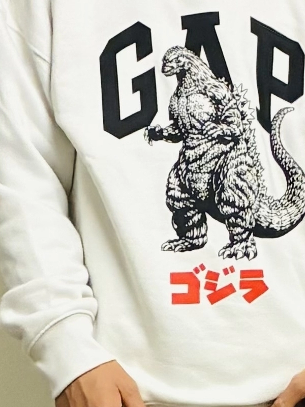 ゴジラ GAP GODZILLA コラボ トレーナー スウェット L 新品 キッズ【GODZILLA日本限定コラボ】トレーナー | Gap公式オンラインストア