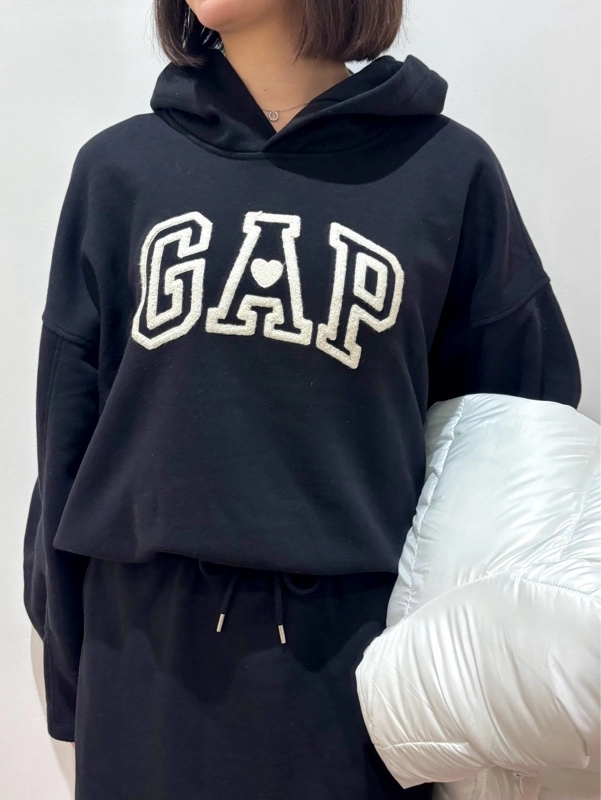モコモコロゴの中にハート♡セットアップ風コーデ』 | Gap公式 