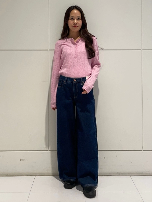 新作】バギーカーペンターデニムのスタイリング | Gap公式オンラインストア