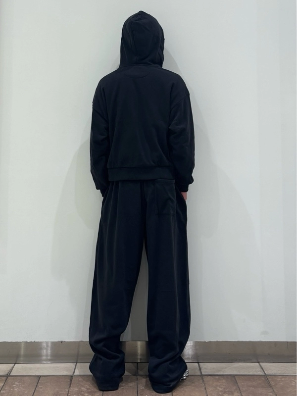 新作】GAPロゴセットアップのスタイリング | Gap公式オンラインストア