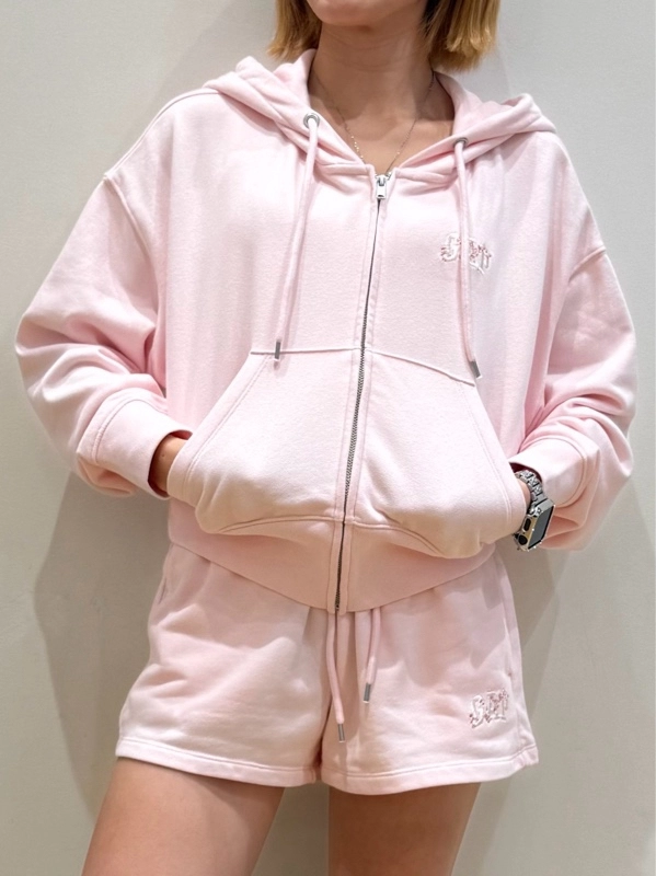 日本限定！】桜セットアップのスタイリング | Gap公式オンラインストア