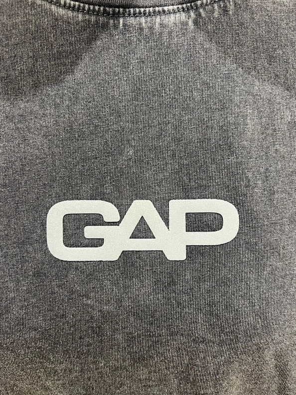 光るシリーズ登場！ | Gap公式オンラインストア