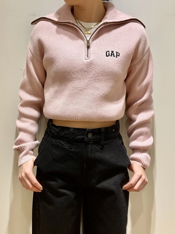 ピンクハーフジップコーデ | Gap公式オンラインストア