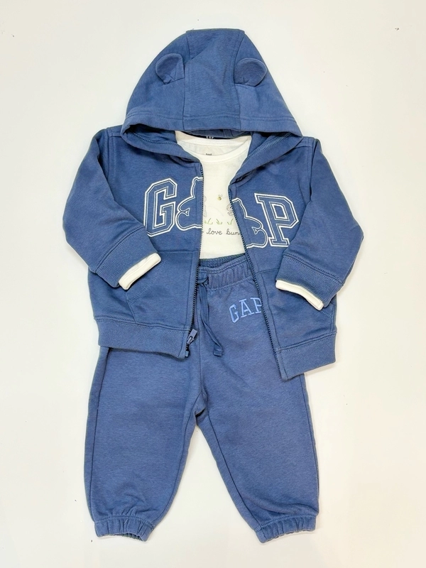 子供服まとめ売り　男の子　秋冬　Gap　montbell　BeBe 子供服まとめ売り 男の子 秋冬 Gap montbell BeBe 子供服まとめ売り