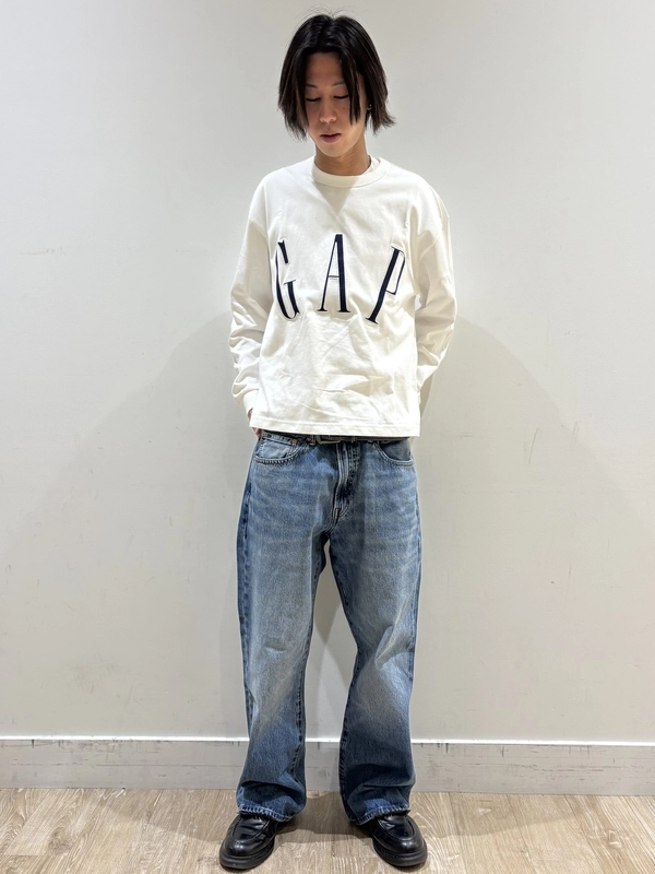 某ファッション系tiktokerがおすすめしてたフーディーのスタイリング