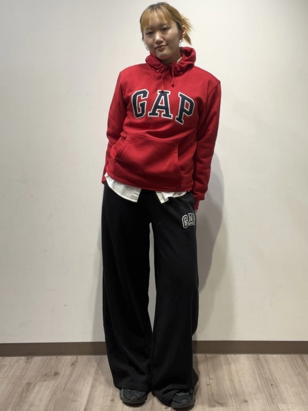 Gap公式オンラインストア | リラックス GAPロゴパーカー