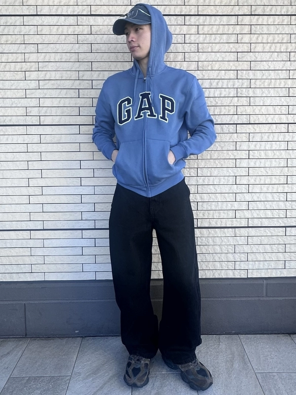 Gap公式オンラインストア | リラックス GAPロゴ ジップアップパーカー
