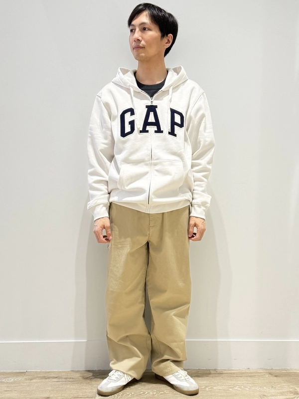 Gap公式オンラインストア | リラックス GAPロゴ ジップアップパーカー