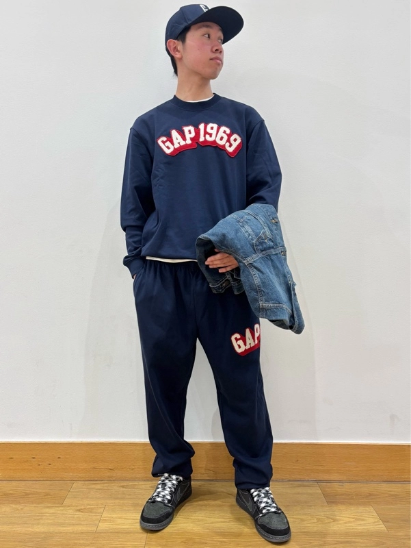 GAP EST1969 セットアップ 青色 1969年設立 GAP EST1969 セットアップ 青色 1969年設立