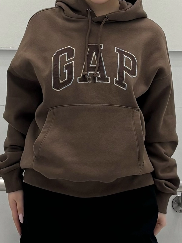 人気色ブラウンロゴパーカー⭐︎ | Gap公式オンラインストア