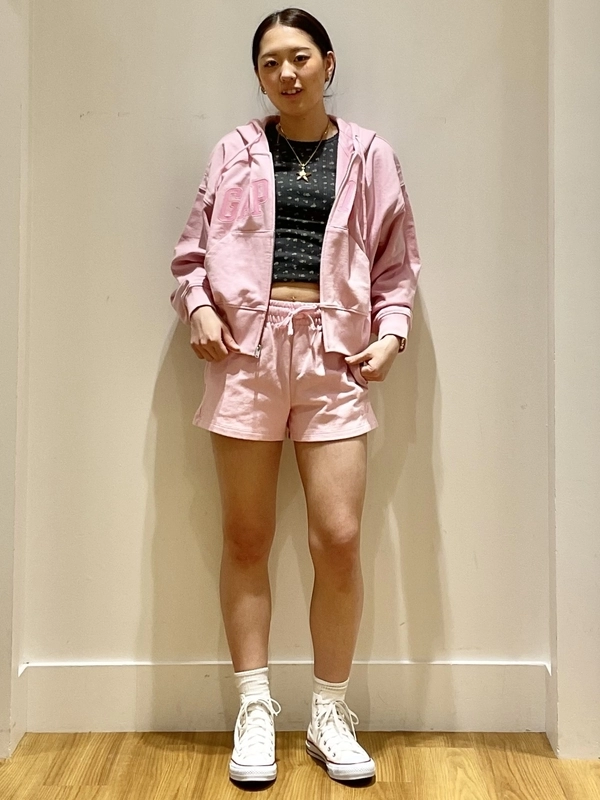 ピンクが可愛い♡スウェットセットアップ | Gap公式オンラインストア