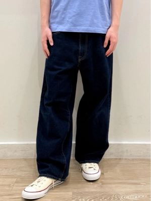 New】ディズニーTシャツコーデ | Gap公式オンラインストア
