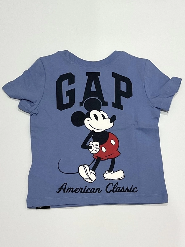 おそろいでディズニーコーデ | Gap公式オンラインストア