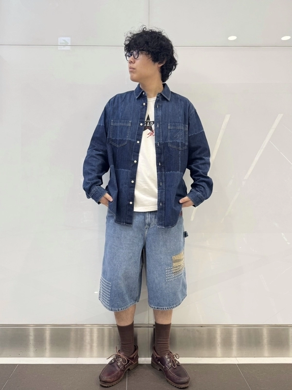 新作】限定コラボのアイテム入荷！ | Gap公式オンラインストア
