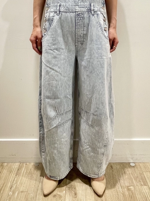ゆったりシルエットが可愛い | Gap公式オンラインストア