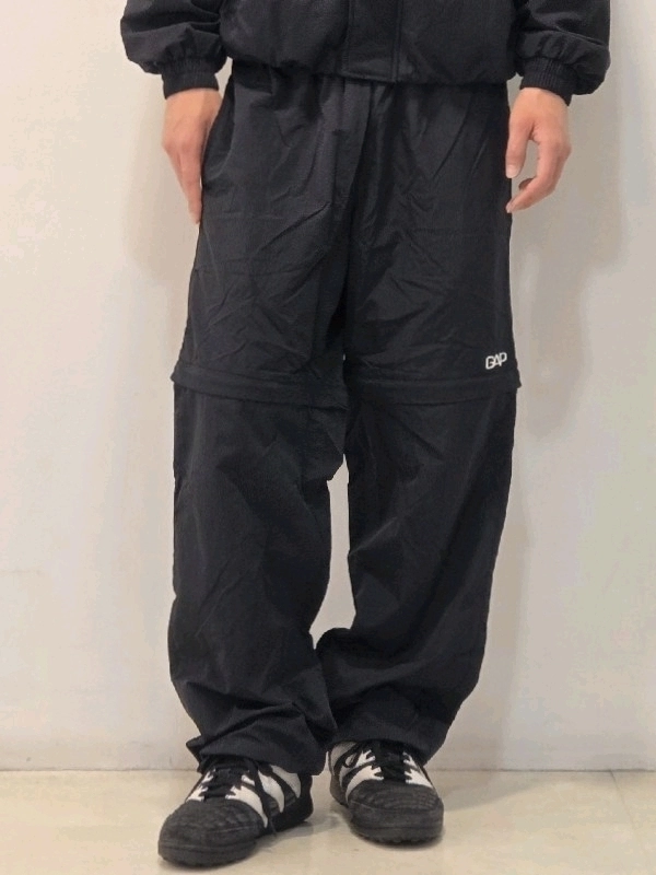 シャカシャカGAPロゴセットアップ | Gap公式オンラインストア