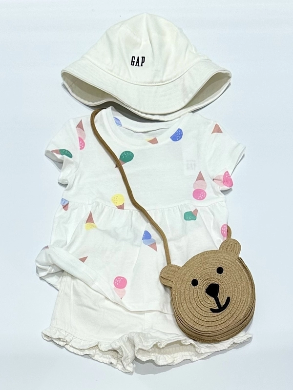 2525　ショートパンツ＆ベアT ブラナンフェイバリットT×デニムショートパンツ | Gap公式オンラインストア