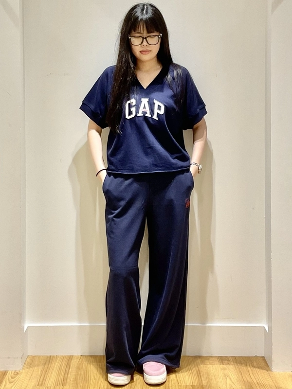着回せる◎ネックスウェット | Gap公式オンラインストア
